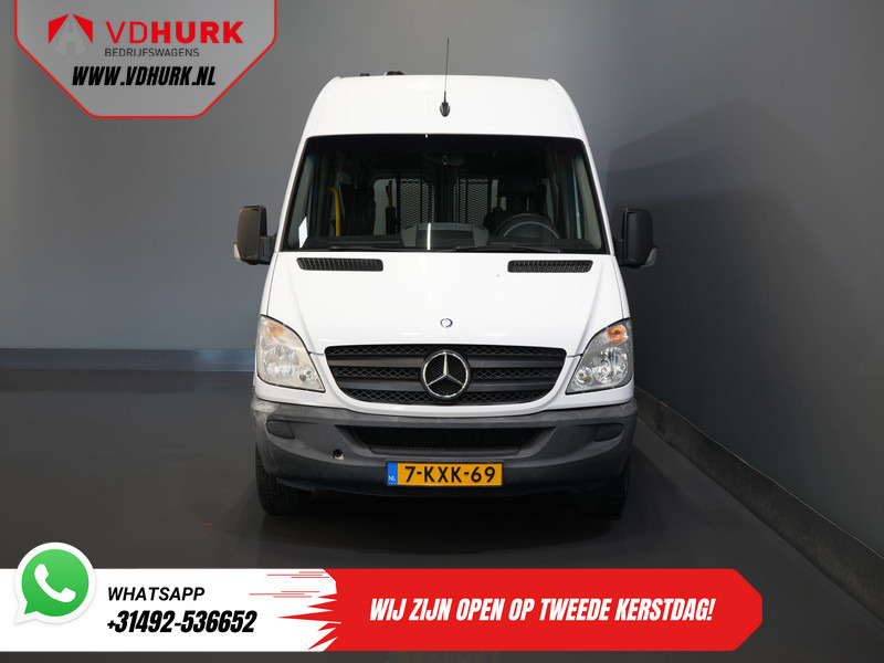 Car Mercedes-Benz Sprinter 313 2.2 CDI Aut. L2H2 €10.768 Incl. BTW BPM VRIJ! EXPORT ONLY Combi/ 9 Persoons/ Kombi/ 9P/ Airco/ Rolstoellift/ Electr. deur: picture 7 Car Mercedes-Benz Sprinter 313 2.2 CDI Aut. L2H2 €10.768 Incl. BTW BPM VRIJ! EXPORT ONLY Combi/ 9 Persoons/ Kombi/ 9P/ Airco/ Rolstoellift/ Electr. deur: picture 7