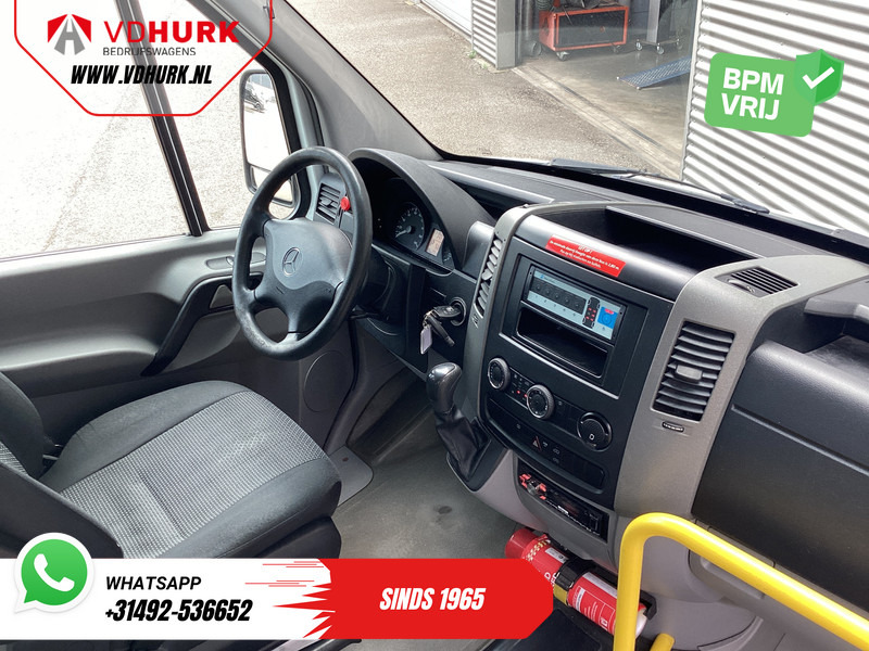 Mercedes-Benz Sprinter 313 2.2 CDI Aut. L3H2 €11.858 Incl. BTW BPM VRIJ! EXPORT ONLY Combi/ 9 Persoons/ Kombi/ 9P/ Airco/ Rolstoellift - Minibus, People carrier: picture 3 Mercedes-Benz Sprinter 313 2.2 CDI Aut. L3H2 €11.858 Incl. BTW BPM VRIJ! EXPORT ONLY Combi/ 9 Persoons/ Kombi/ 9P/ Airco/ Rolstoellift - Minibus, People carrier: picture 3