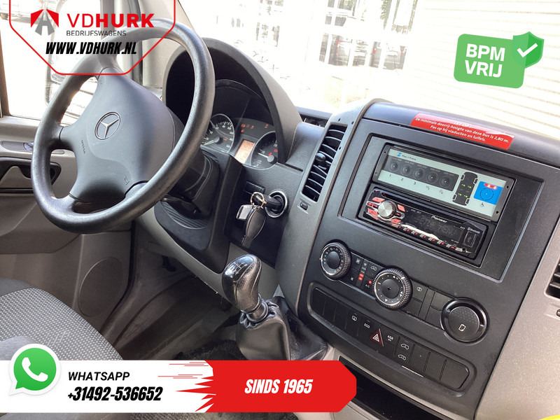 Mercedes-Benz Sprinter 313 2.2 CDI L2H2 €9.922 Incl. BTW BPM VRIJ! EXPORT ONLY Combi/ 9 Persoons/ Kombi/ 9P/ Airco/ Rolstoellift - Minibus, People carrier: picture 3 Mercedes-Benz Sprinter 313 2.2 CDI L2H2 €9.922 Incl. BTW BPM VRIJ! EXPORT ONLY Combi/ 9 Persoons/ Kombi/ 9P/ Airco/ Rolstoellift - Minibus, People carrier: picture 3