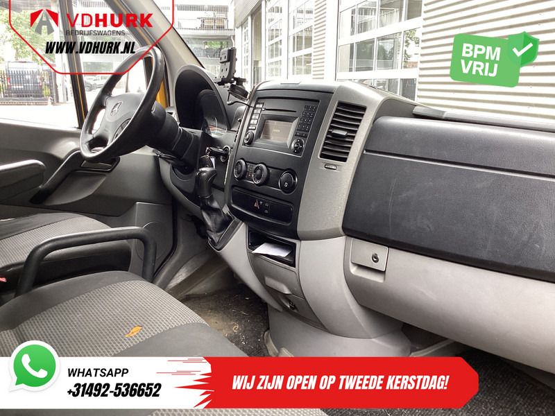 Mercedes-Benz Sprinter 316 2.2 CDI Aut. L2H2 EXPORT ONLY 3.5t Trekgewicht/ Airco/ Cruise/ Trekhaak - Panel van: picture 3 Mercedes-Benz Sprinter 316 2.2 CDI Aut. L2H2 EXPORT ONLY 3.5t Trekgewicht/ Airco/ Cruise/ Trekhaak - Panel van: picture 3