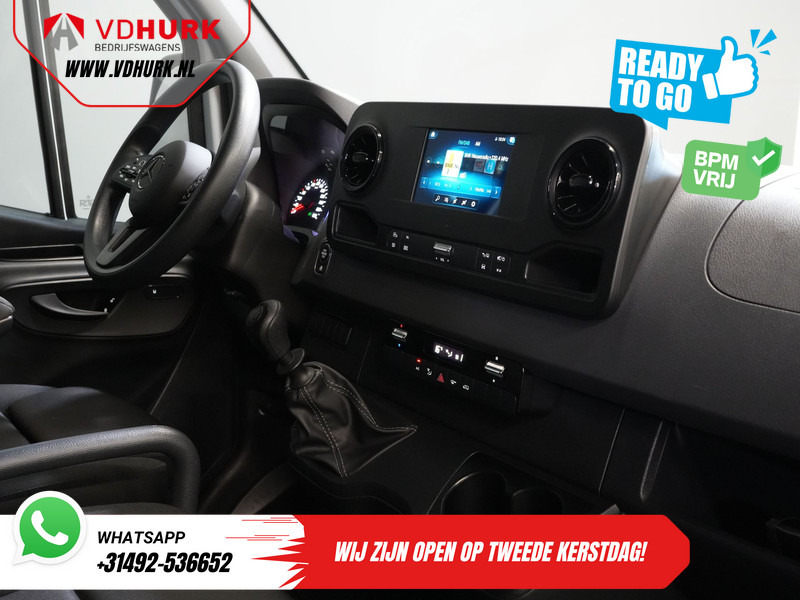 Mercedes-Benz Sprinter 317 1.9 CDI BPM VRIJ! 445x211x225/ Dhollandia Laadklep/ CarPlay/ Stoelverw./ Navi/ Airco/ Camera/ Cruise - Closed box van: picture 3 Mercedes-Benz Sprinter 317 1.9 CDI BPM VRIJ! 445x211x225/ Dhollandia Laadklep/ CarPlay/ Stoelverw./ Navi/ Airco/ Camera/ Cruise - Closed box van: picture 3