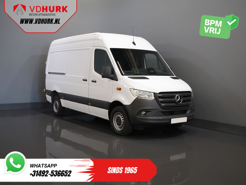 Mercedes-Benz Sprinter 317 CDI Aut. L2H2 BPM VRIJ! Gev.Stoel/ 270 Gr.Deuren/ Stoelverw./ Navi/ Camera/ Cruise/ Airco/ DAB - Panel van: picture 1 Mercedes-Benz Sprinter 317 CDI Aut. L2H2 BPM VRIJ! Gev.Stoel/ 270 Gr.Deuren/ Stoelverw./ Navi/ Camera/ Cruise/ Airco/ DAB - Panel van: picture 1