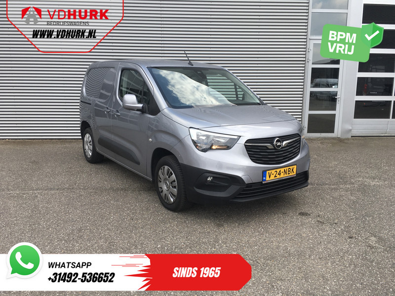 Opel Combo 1.2 Turbo 130 pk Aut. BENZINE BPM VRIJ! Keyless/ Carplay/ PDC/ Cruise/ Trekhaak/ Airco - Small van: picture 1 Opel Combo 1.2 Turbo 130 pk Aut. BENZINE BPM VRIJ! Keyless/ Carplay/ PDC/ Cruise/ Trekhaak/ Airco - Small van: picture 1