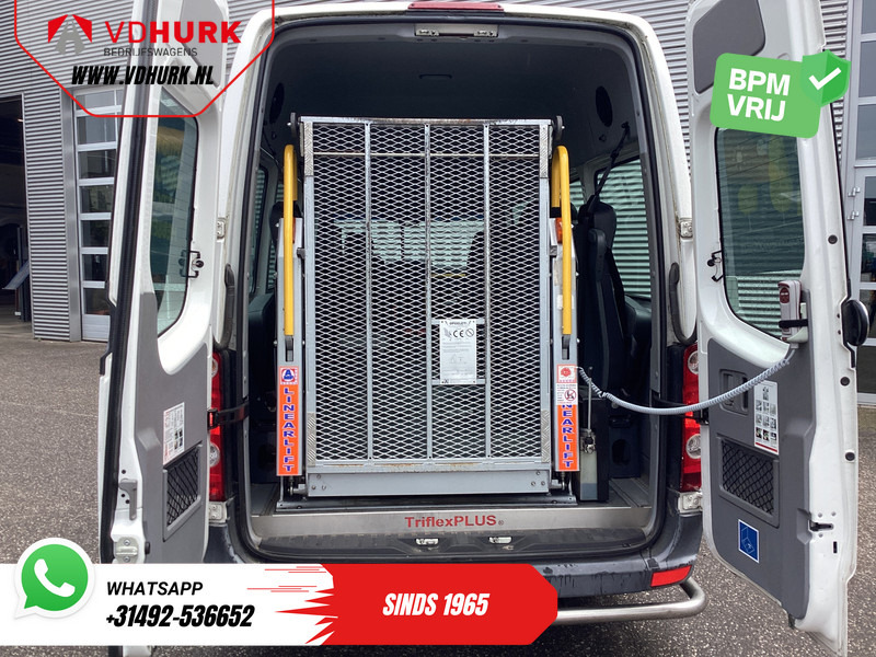 Volkswagen Crafter 35 2.0 TDI L3H2 EXPORT ONLY! €9.559 incl BTW/BPM Rolstoellift/ 9 Pers/ 9P/ Sidebars/ Rearbar/ Airco - Minibus, People carrier: picture 5 Volkswagen Crafter 35 2.0 TDI L3H2 EXPORT ONLY! €9.559 incl BTW/BPM Rolstoellift/ 9 Pers/ 9P/ Sidebars/ Rearbar/ Airco - Minibus, People carrier: picture 5