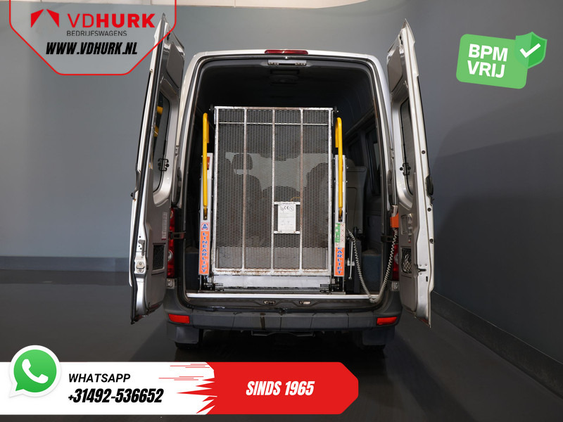 Volkswagen Crafter 35 2.5 TDI L2H2 MARGE EXPORT ONLY NL Auto/ APK 7-2026/ 5 Zyl./ Combi/ 9 Persoons/ Kombi/ 9P/ Sidebars/ Airco/ Rolstoellift - Minibus, People carrier: picture 5 Volkswagen Crafter 35 2.5 TDI L2H2 MARGE EXPORT ONLY NL Auto/ APK 7-2026/ 5 Zyl./ Combi/ 9 Persoons/ Kombi/ 9P/ Sidebars/ Airco/ Rolstoellift - Minibus, People carrier: picture 5