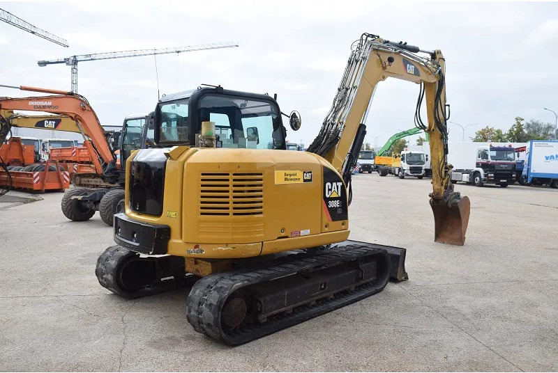 Mini excavator Caterpillar 308 E2CR: picture 5