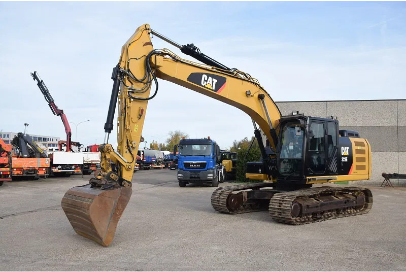 Crawler excavator Caterpillar 323E-stock id2: picture 5 Crawler excavator Caterpillar 323E-stock id2: picture 5
