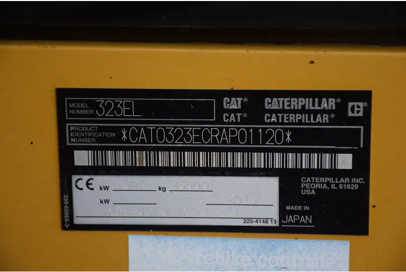 Crawler excavator Caterpillar 323E-stock id2: picture 11 Crawler excavator Caterpillar 323E-stock id2: picture 11