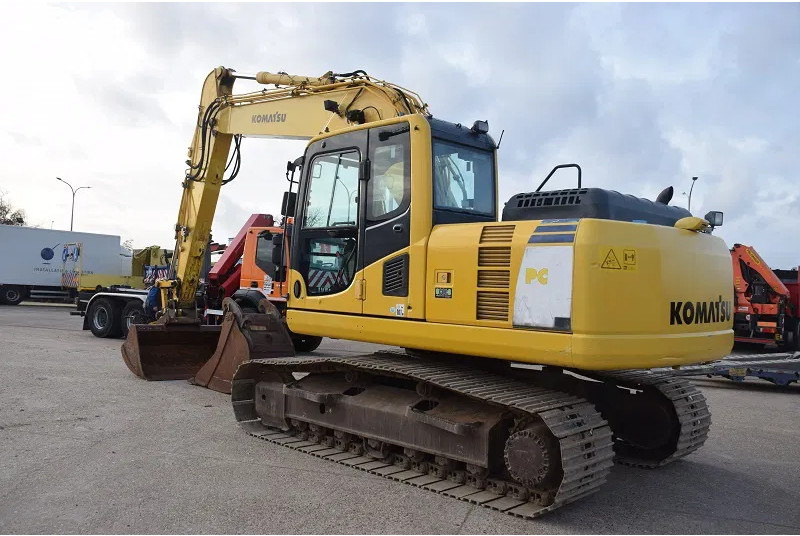 Komatsu PC160 LC8 - Crawler excavator: picture 1 Komatsu PC160 LC8 - Crawler excavator: picture 1