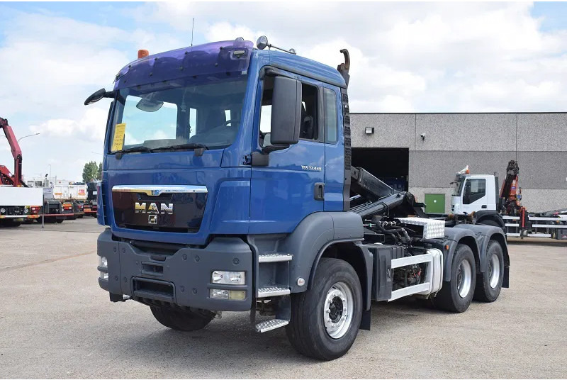 MAN TGS 33.440 - Hook lift truck: picture 2 MAN TGS 33.440 - Hook lift truck: picture 2