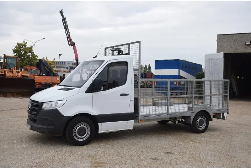Mercedes-Benz Sprinter 316 - Open body delivery van: picture 3 Mercedes-Benz Sprinter 316 - Open body delivery van: picture 3