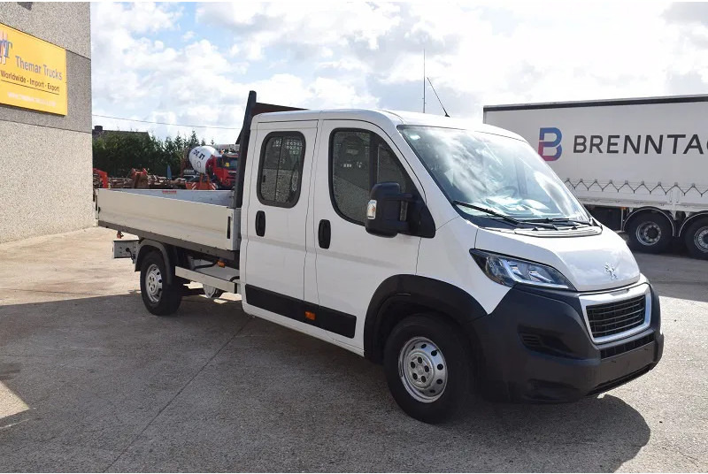 Peugeot Boxer BOXER 2.0 L -130 pk -L4 - Open body delivery van, Crew cab van: picture 3 Peugeot Boxer BOXER 2.0 L -130 pk -L4 - Open body delivery van, Crew cab van: picture 3