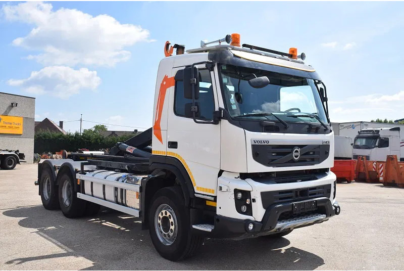 Volvo FMX 460 - Hook lift truck: picture 3 Volvo FMX 460 - Hook lift truck: picture 3