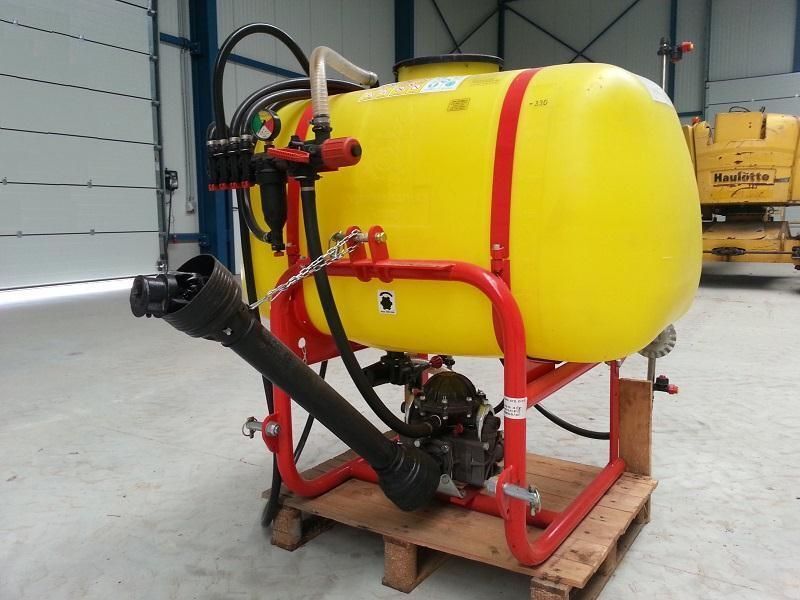 WATER SPROEIER SPROEIER - Tractor mounted sprayer: picture 2 WATER SPROEIER SPROEIER - Tractor mounted sprayer: picture 2