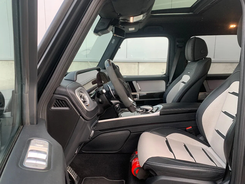 Mercedes-Benz G-Klasse AMG*TREKHAAK*TEMPOMAT*NAVI*ACHTERUITRIJCAMERA*VERKEERSTEKENASSIST*REMASSIST*ATTENTION ASSIST*SPOORASSIST - Car: picture 4 Mercedes-Benz G-Klasse AMG*TREKHAAK*TEMPOMAT*NAVI*ACHTERUITRIJCAMERA*VERKEERSTEKENASSIST*REMASSIST*ATTENTION ASSIST*SPOORASSIST - Car: picture 4