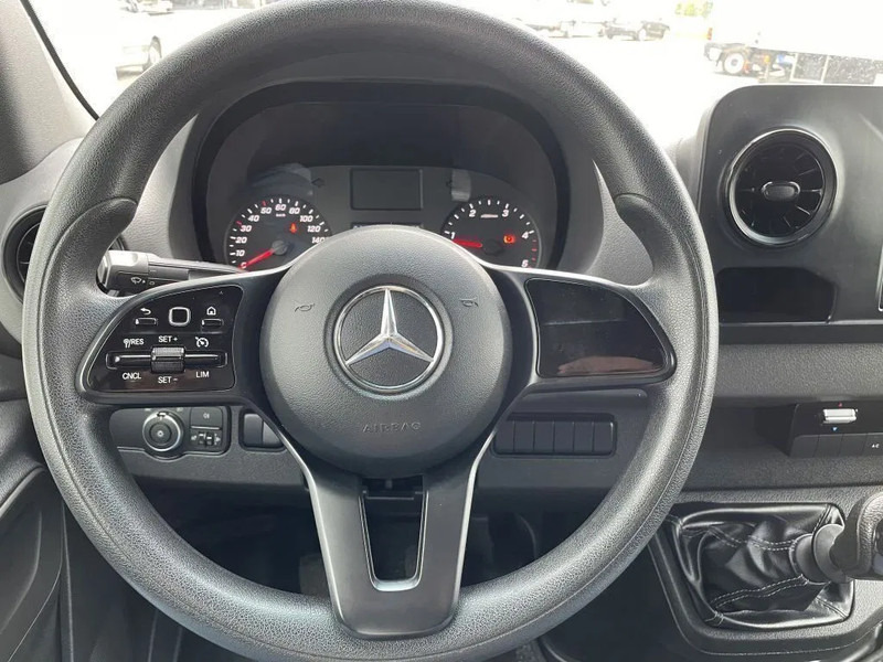 Mercedes-Benz Sprinter 514 *Airconditioning*Cruise control*Zijwindassistent*laadbrug - Closed box van: picture 4 Mercedes-Benz Sprinter 514 *Airconditioning*Cruise control*Zijwindassistent*laadbrug - Closed box van: picture 4