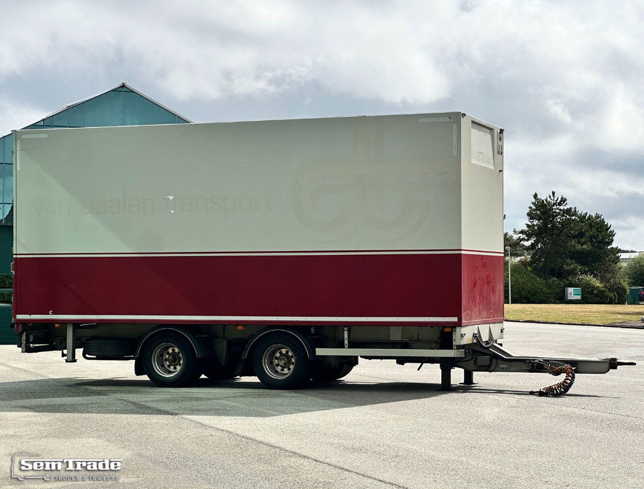 Burg 2 Axle VAN Beurden Isolated BOX TRS Cooling Good Condition Holland-Trailer - Refrigerated trailer: picture 5 Burg 2 Axle VAN Beurden Isolated BOX TRS Cooling Good Condition Holland-Trailer - Refrigerated trailer: picture 5