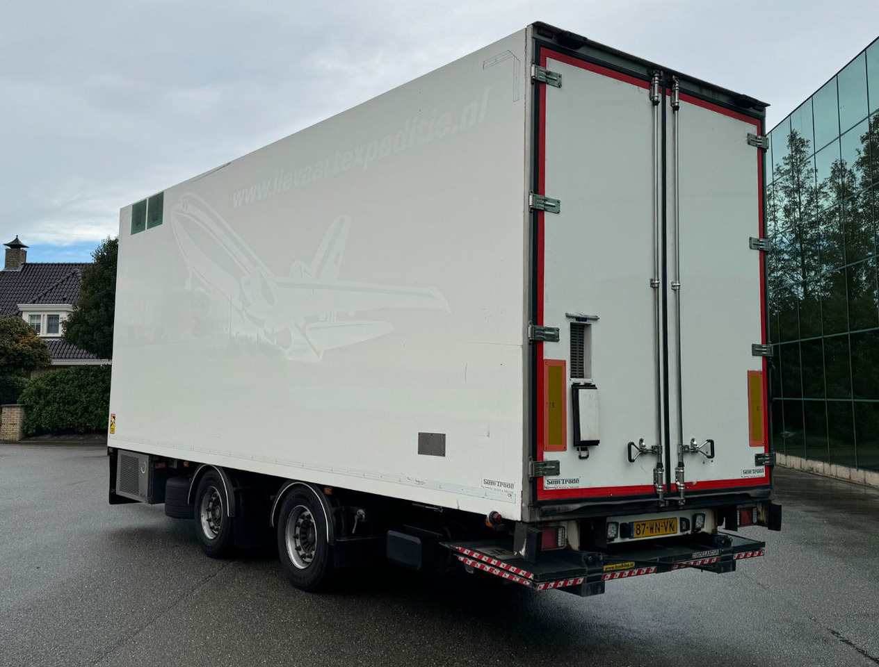 DRACO MZS 218 Wipkar 750 x 250 x 290 CM Inside Tail Lift 2021 TRS Iceland TOP Condition NL Trailertrailer - Closed box trailer: picture 3 DRACO MZS 218 Wipkar 750 x 250 x 290 CM Inside Tail Lift 2021 TRS Iceland TOP Condition NL Trailertrailer - Closed box trailer: picture 3