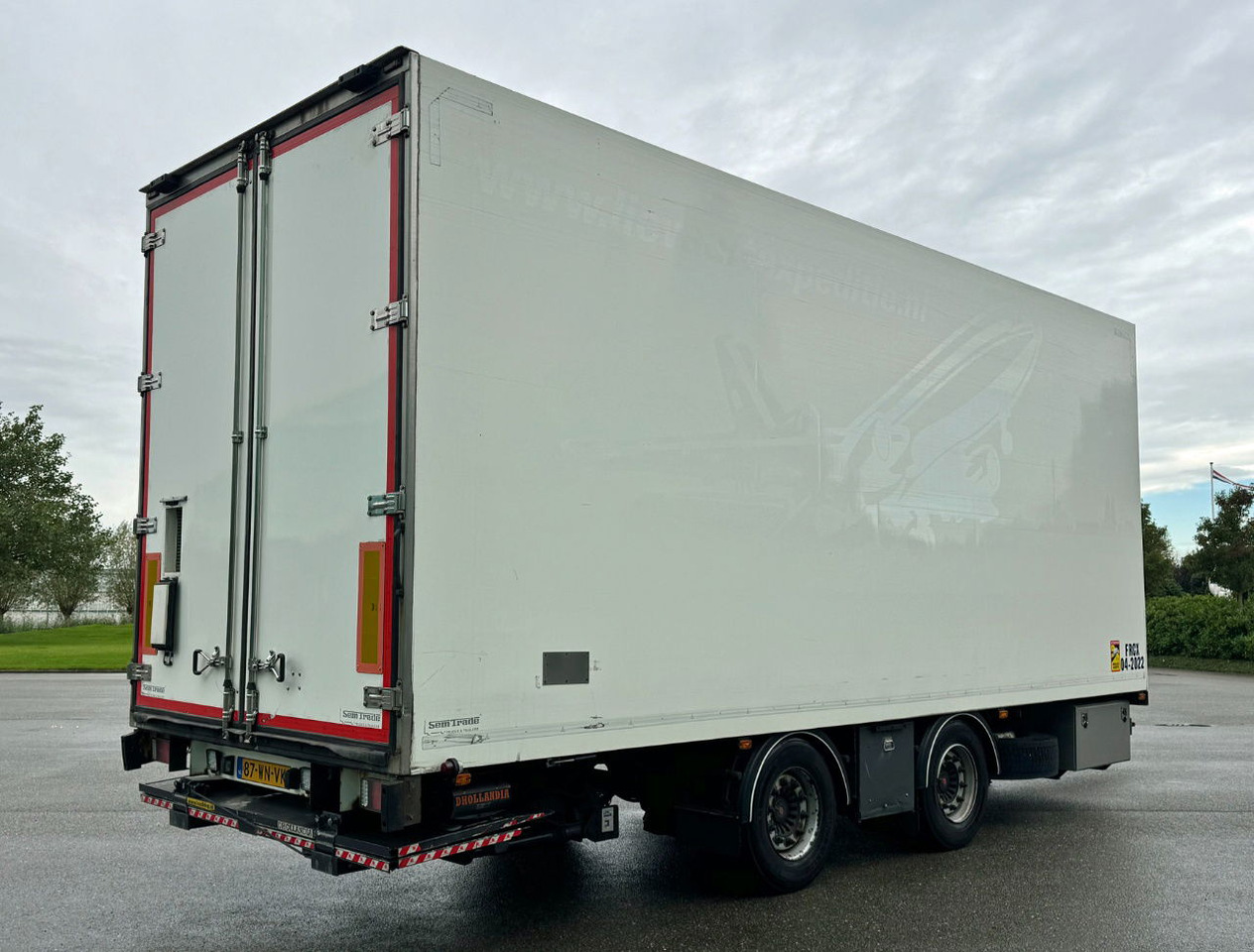 DRACO MZS 218 Wipkar 750 x 250 x 290 CM Inside Tail Lift 2021 TRS Iceland TOP Condition NL Trailertrailer - Closed box trailer: picture 5 DRACO MZS 218 Wipkar 750 x 250 x 290 CM Inside Tail Lift 2021 TRS Iceland TOP Condition NL Trailertrailer - Closed box trailer: picture 5