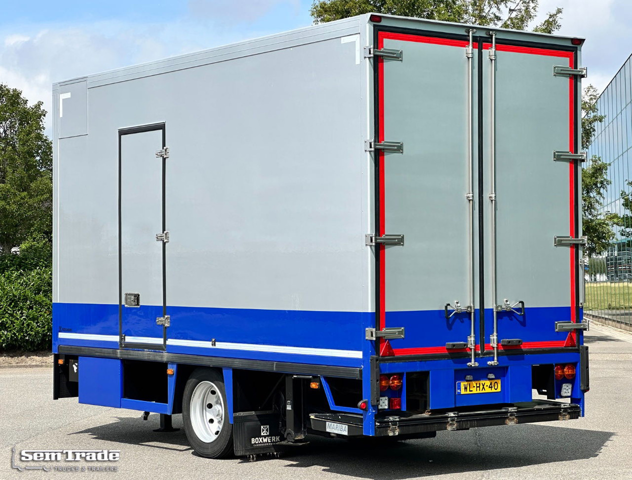 Floor Flma-10 Carrier Cooling 2X Side Door Tail Lift Disc Brakes Holland-Trailer - Refrigerated trailer: picture 3 Floor Flma-10 Carrier Cooling 2X Side Door Tail Lift Disc Brakes Holland-Trailer - Refrigerated trailer: picture 3