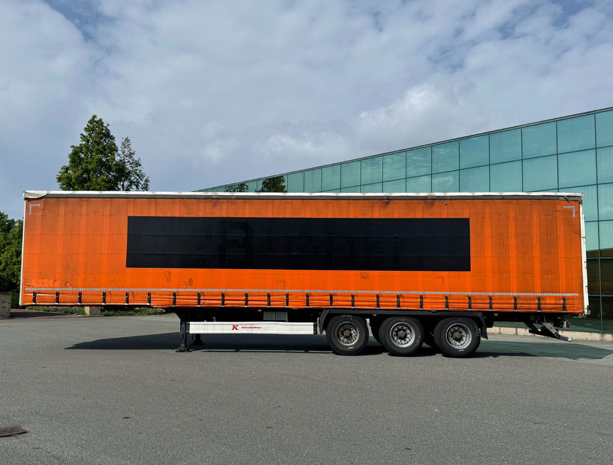 KAESSBOHRER Maxima Drum Brakes Sliding Roof NO Rust Galvanised Chassis TOP Condi - Curtainsider semi-trailer: picture 2 KAESSBOHRER Maxima Drum Brakes Sliding Roof NO Rust Galvanised Chassis TOP Condi - Curtainsider semi-trailer: picture 2