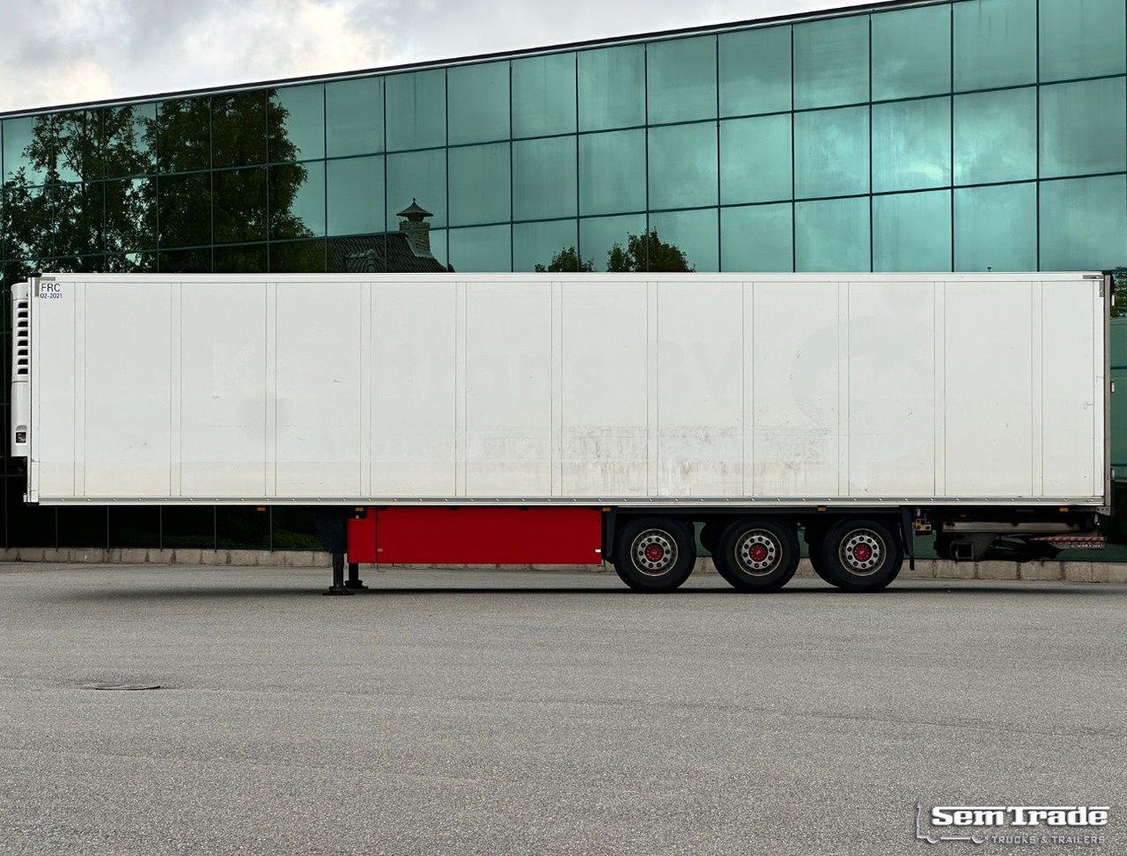 Schmitz Cargobull SCBS3B Schmitz Cooling Lift Axle Dhollandia Tail Lift NL-Trailer - Refrigerated semi-trailer: picture 2 Schmitz Cargobull SCBS3B Schmitz Cooling Lift Axle Dhollandia Tail Lift NL-Trailer - Refrigerated semi-trailer: picture 2