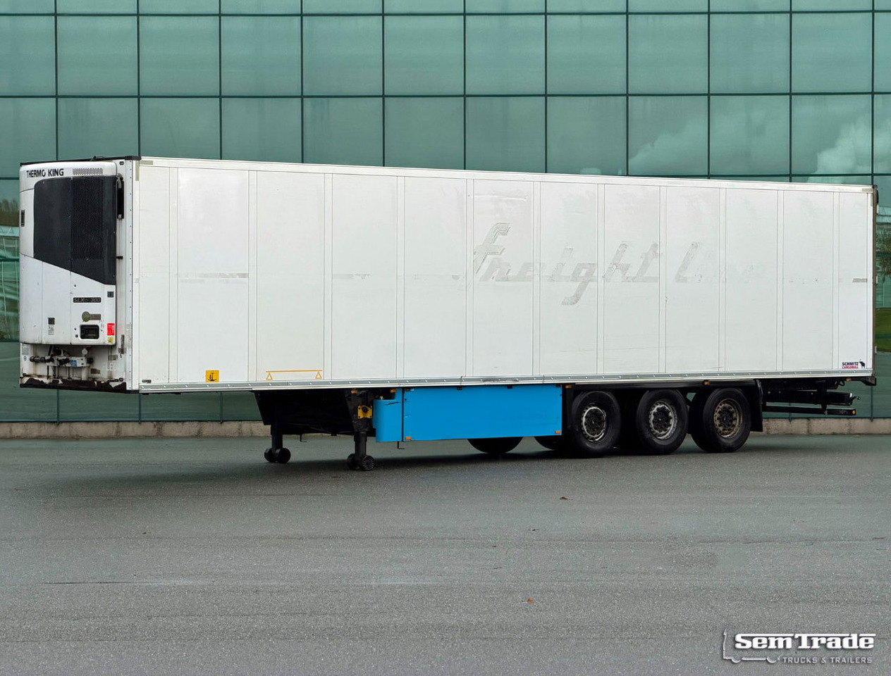 Schmitz Cargobull SCBS3B Thermo King SLXe300 Lift Axle Flowerwide NL-Trailer - Refrigerated semi-trailer: picture 1 Schmitz Cargobull SCBS3B Thermo King SLXe300 Lift Axle Flowerwide NL-Trailer - Refrigerated semi-trailer: picture 1