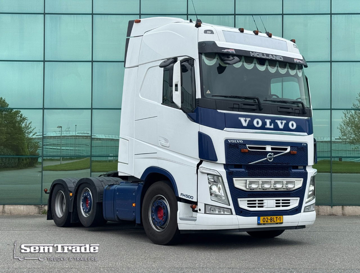 Tractor unit Volvo FH Globetrotter 6X2 701.000 KM Super Condition NL Truck: picture 6 Tractor unit Volvo FH Globetrotter 6X2 701.000 KM Super Condition NL Truck: picture 6