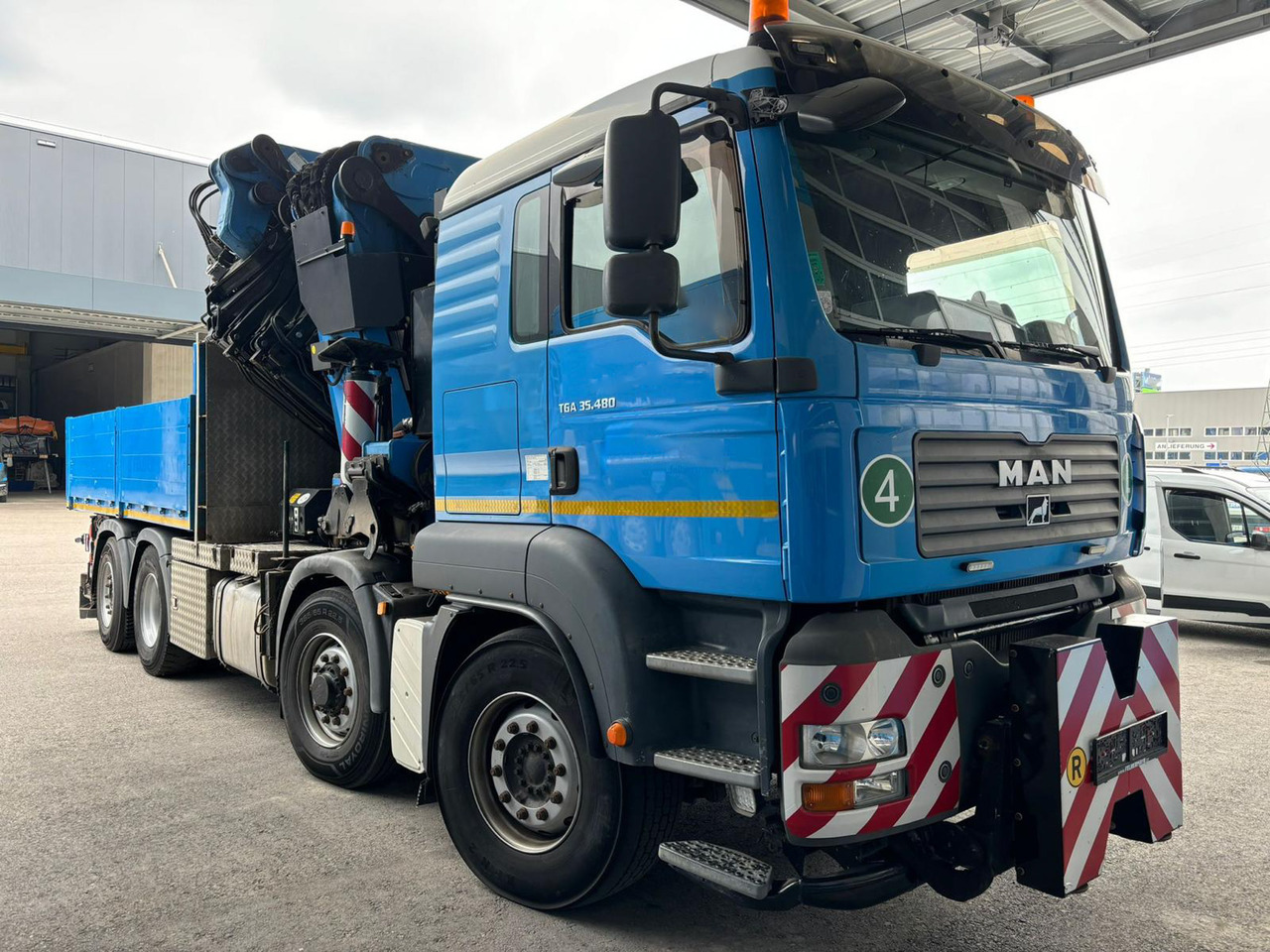 PALFINGER MAN TGA 35.480 8x4 mit Palfinger PK 150.002 - Truck mounted crane: picture 2 PALFINGER MAN TGA 35.480 8x4 mit Palfinger PK 150.002 - Truck mounted crane: picture 2