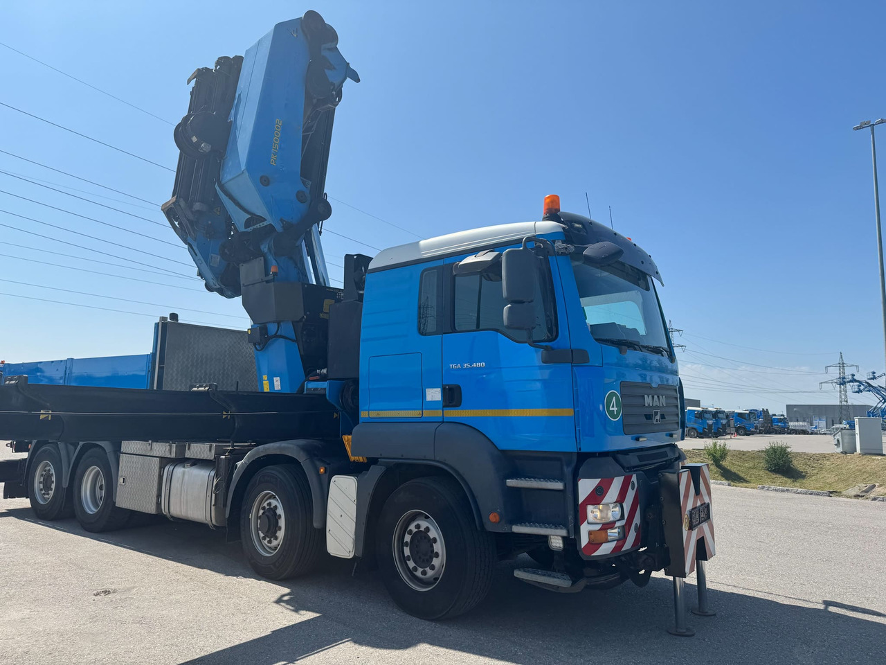 PALFINGER MAN TGA 35.480 8x4 mit Palfinger PK 150.002 - Truck mounted crane: picture 3 PALFINGER MAN TGA 35.480 8x4 mit Palfinger PK 150.002 - Truck mounted crane: picture 3