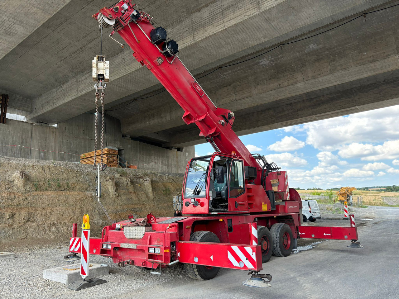 Mobile crane TEREX DEMAG AC 40 City - 1: picture 1
