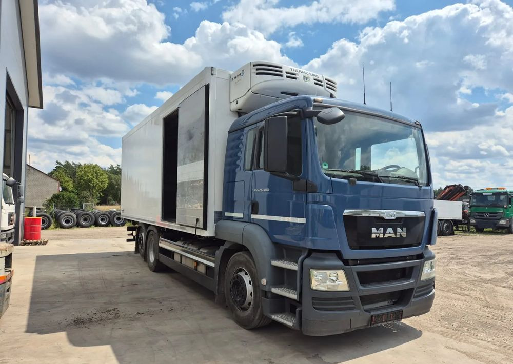 MAN TGS 26.400 Euro 5 Hakówka Agregat Thermo King MD300 - Refrigerated truck: picture 3 MAN TGS 26.400 Euro 5 Hakówka Agregat Thermo King MD300 - Refrigerated truck: picture 3