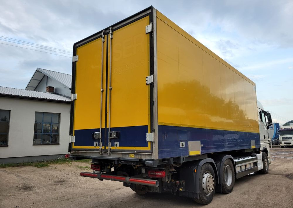 MAN TGX 26.510 oś skrętna do zabudowy - Cab chassis truck: picture 3 MAN TGX 26.510 oś skrętna do zabudowy - Cab chassis truck: picture 3