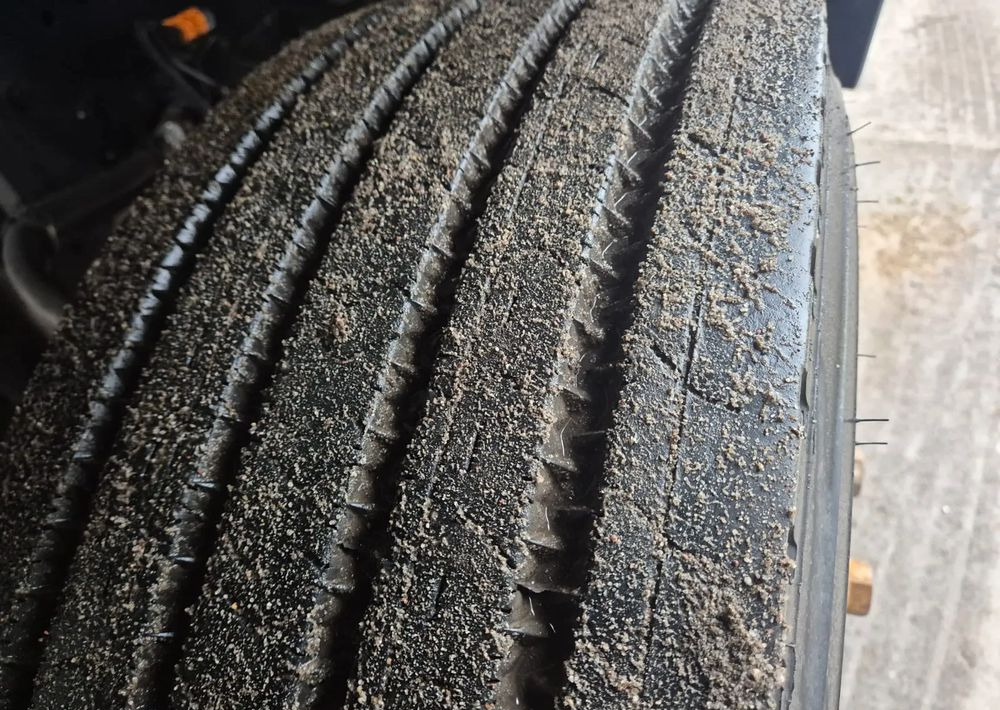 Tractor unit MAN TGS 18-400 Euro 6 ADR c. siodłowy, nadaje się do nauki jazdy: picture 8 Tractor unit MAN TGS 18-400 Euro 6 ADR c. siodłowy, nadaje się do nauki jazdy: picture 8