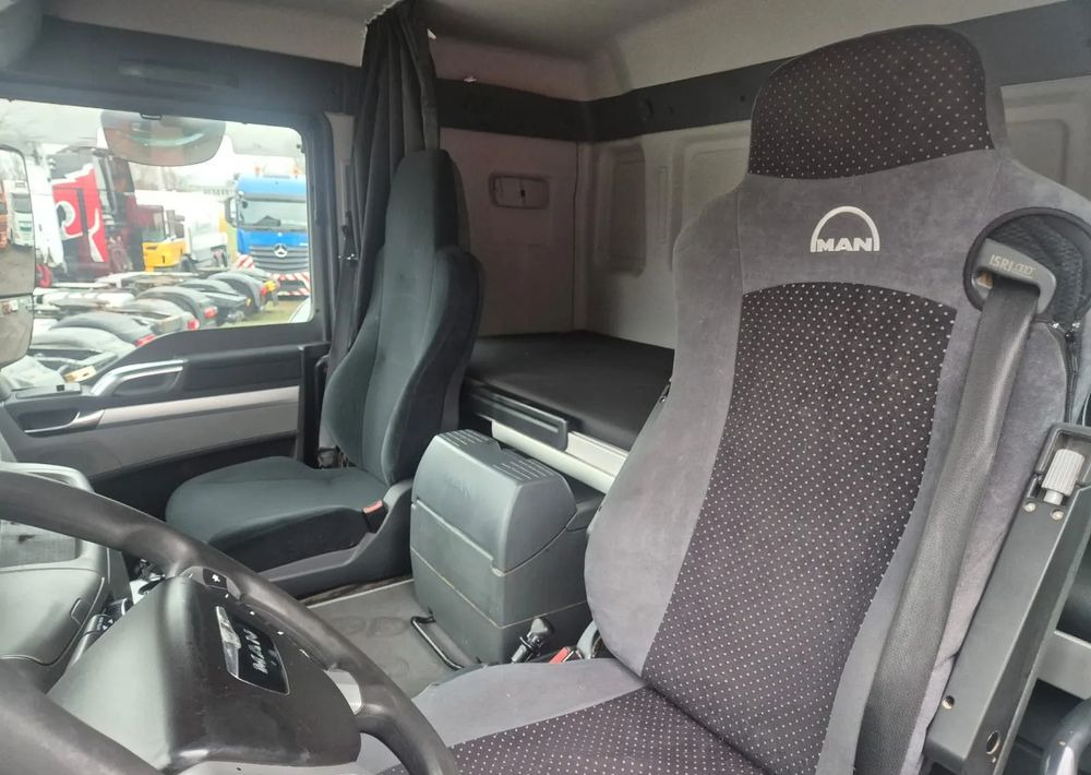 MAN TGS 18.400 Euro 6 Nauka jazdy - Tractor unit, Curtainsider semi-trailer: picture 4 MAN TGS 18.400 Euro 6 Nauka jazdy - Tractor unit, Curtainsider semi-trailer: picture 4