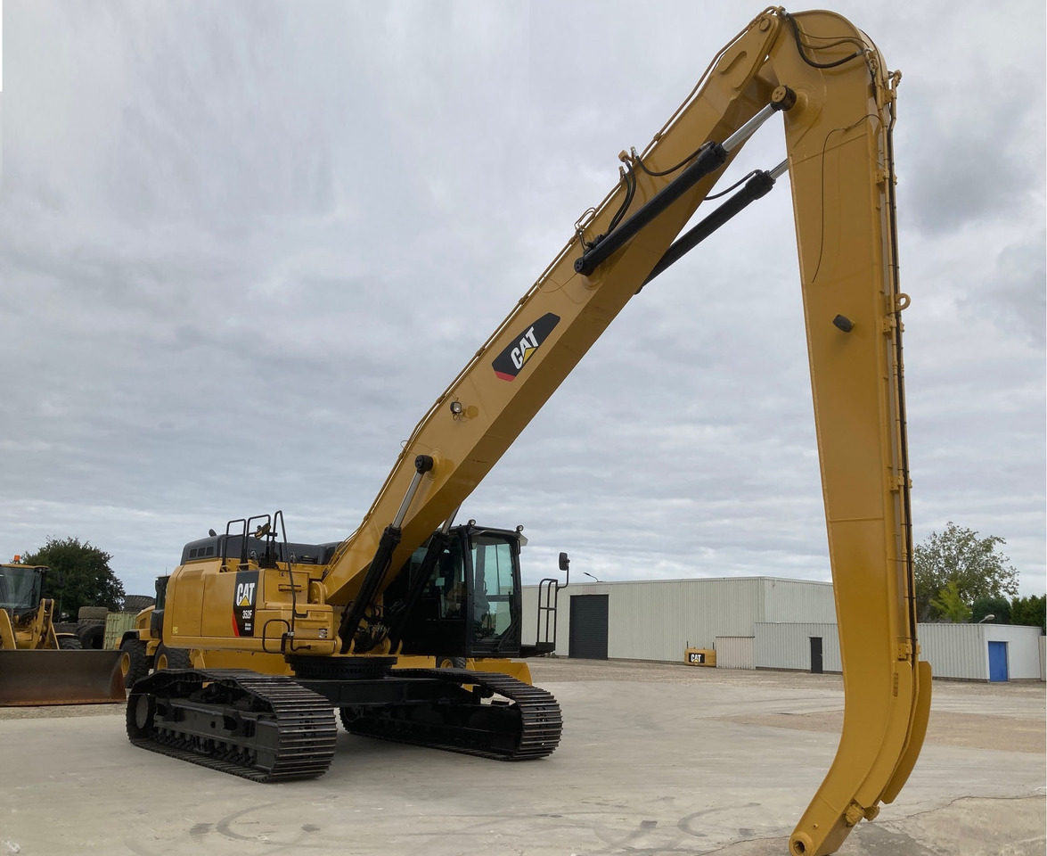 CATERPILLAR 352F Material Handler - Material handler: picture 4 CATERPILLAR 352F Material Handler - Material handler: picture 4