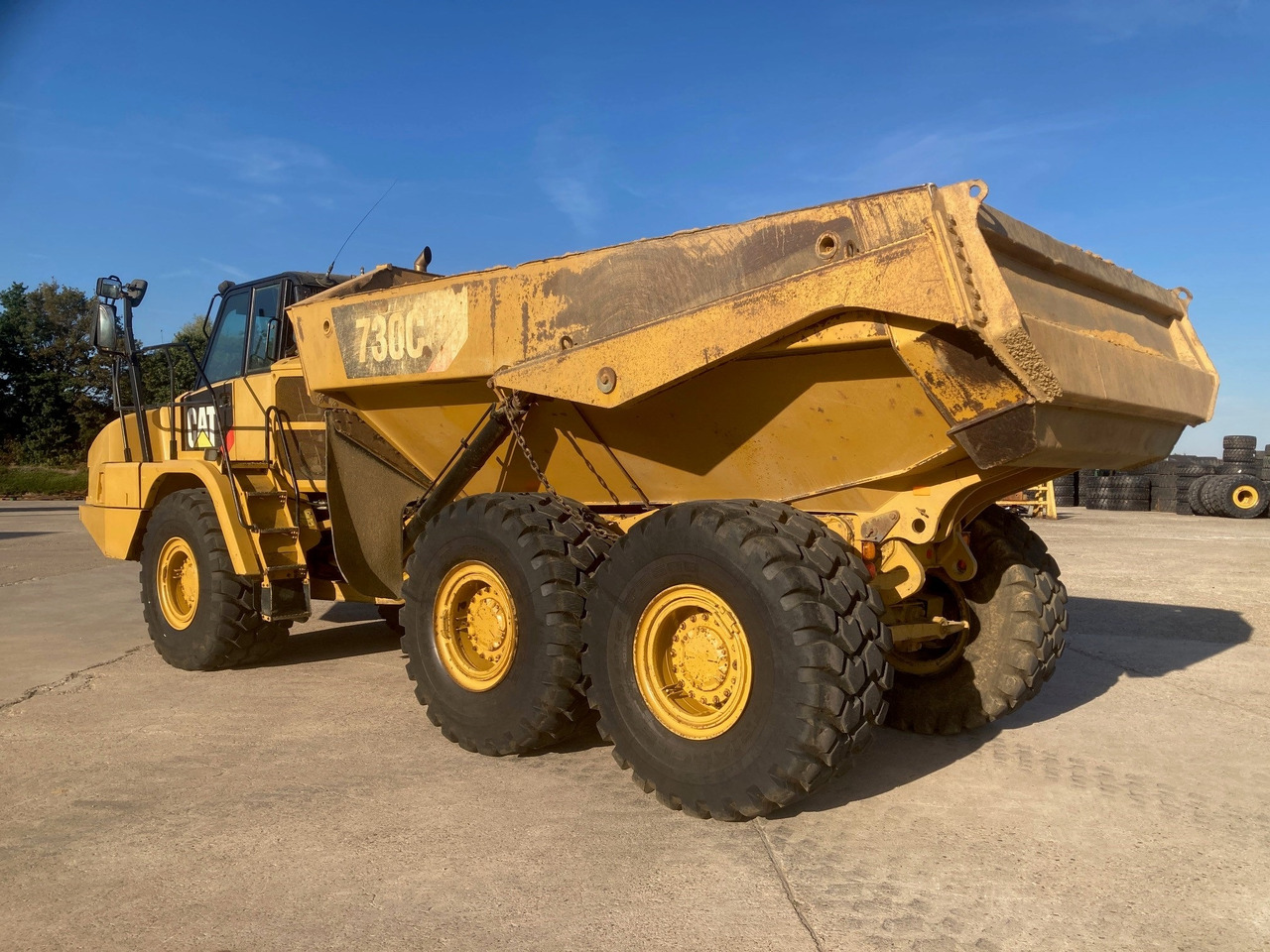 CATERPILLAR 730C - Articulated dump truck: picture 3 CATERPILLAR 730C - Articulated dump truck: picture 3