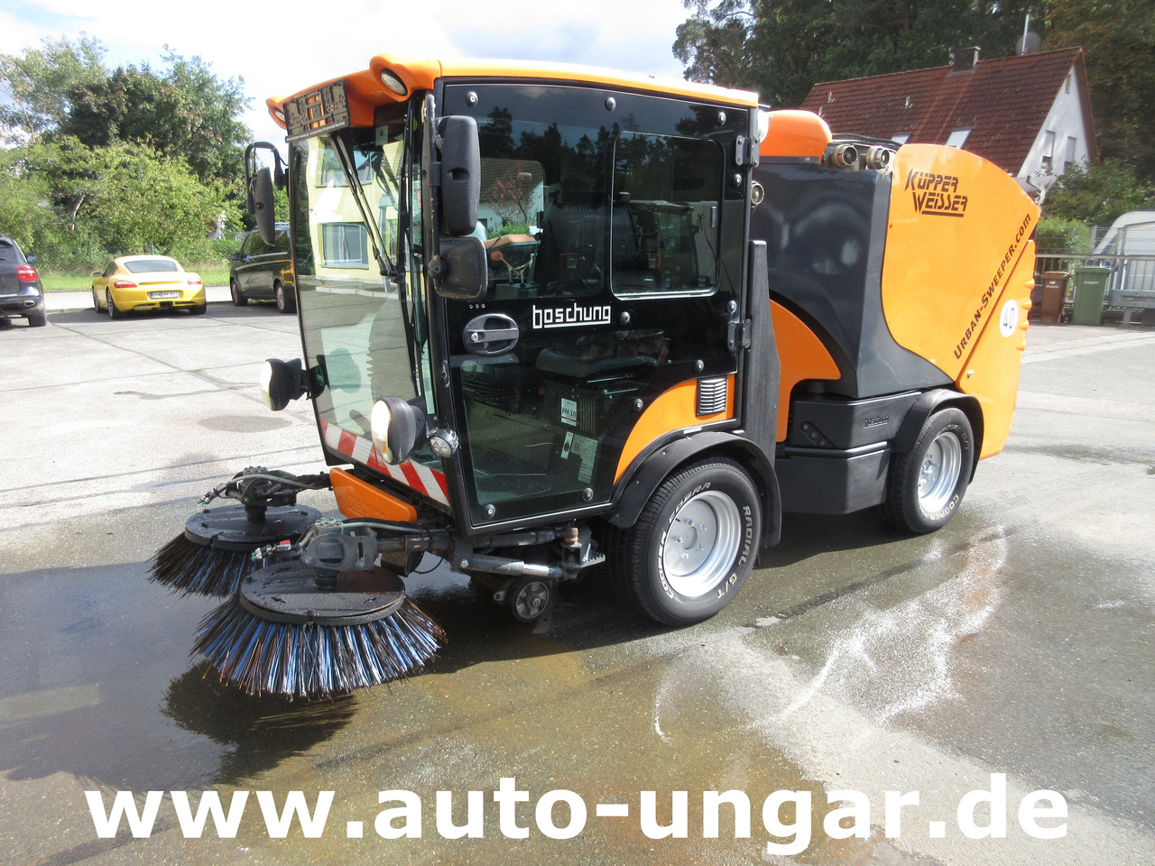 Boschung S2 Küpper-Weisser Kehrmaschine Urban Sweeper 2m³ Knicklenkung 40km/h - Road sweeper: picture 5 Boschung S2 Küpper-Weisser Kehrmaschine Urban Sweeper 2m³ Knicklenkung 40km/h - Road sweeper: picture 5