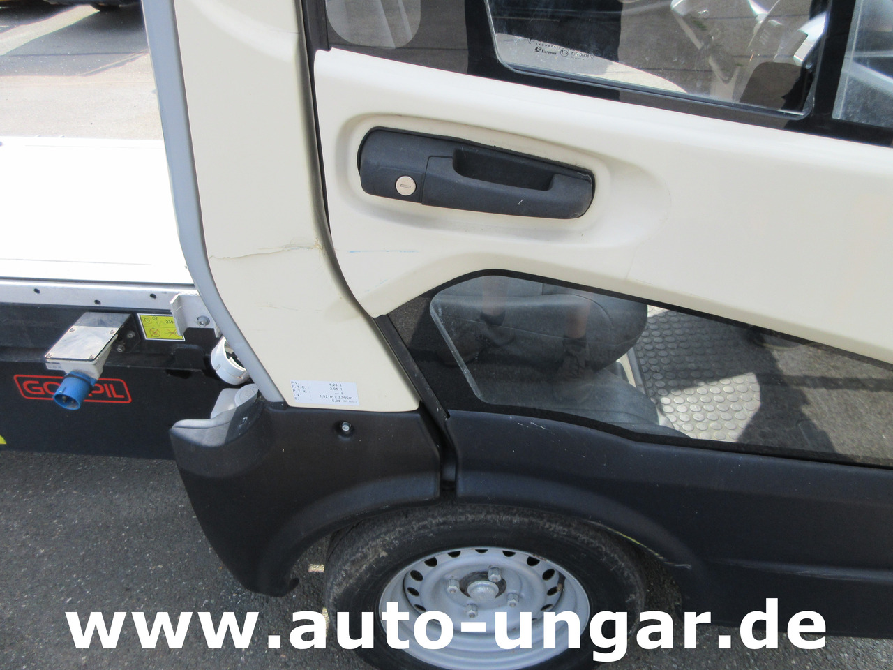 GOUPIL G5 E Kipper Unfall- und Getriebeschaden Elektrofahrzeug Bj 2014 - Electric utility vehicle: picture 4 GOUPIL G5 E Kipper Unfall- und Getriebeschaden Elektrofahrzeug Bj 2014 - Electric utility vehicle: picture 4