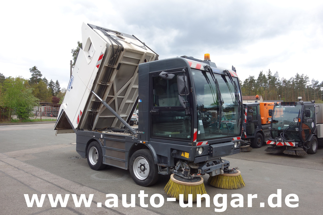 SCHMIDT Cleango 500 EURO 6 Baujahr 2017 Kehrmaschine Straßenkehrmaschine - Road sweeper: picture 1 SCHMIDT Cleango 500 EURO 6 Baujahr 2017 Kehrmaschine Straßenkehrmaschine - Road sweeper: picture 1