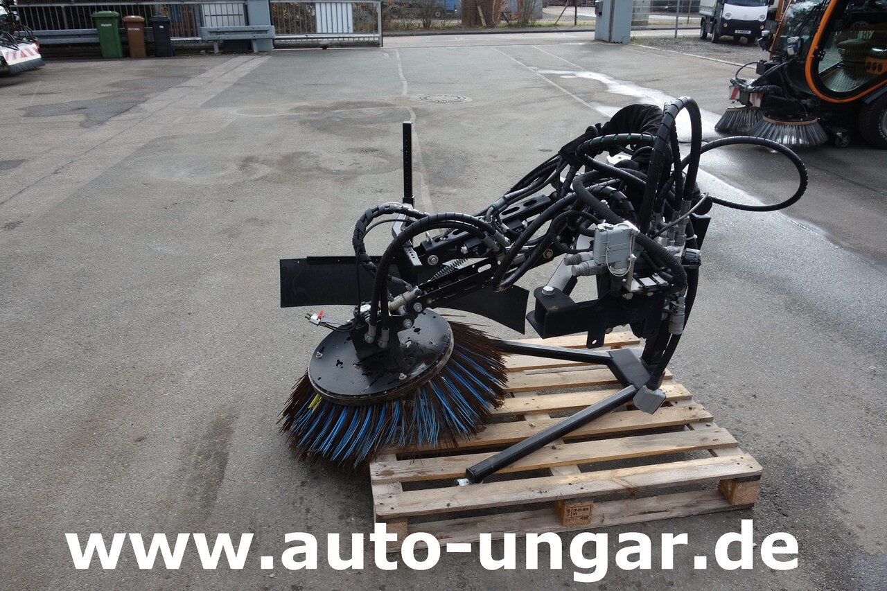 Schmidt Nilfisk 3. Besen für City Ranger Jungo Jet 3500 Multigo - Broom for Municipal/ Special vehicle: picture 3 Schmidt Nilfisk 3. Besen für City Ranger Jungo Jet 3500 Multigo - Broom for Municipal/ Special vehicle: picture 3