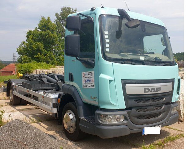 DAF 12t LF180 FA - Hook lift truck: picture 2 DAF 12t LF180 FA - Hook lift truck: picture 2