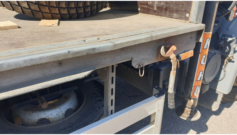 DAF LF55.220 - Curtain side truck, Crane truck: picture 5 DAF LF55.220 - Curtain side truck, Crane truck: picture 5