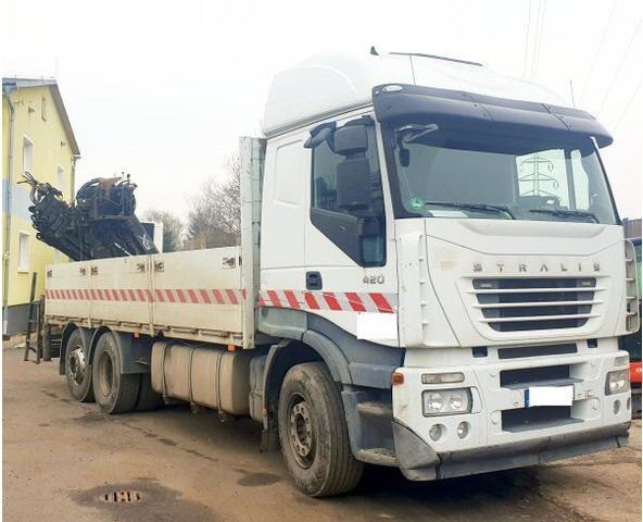 Iveco Stralis 420 - Dropside/ Flatbed truck, Crane truck: picture 1 Iveco Stralis 420 - Dropside/ Flatbed truck, Crane truck: picture 1
