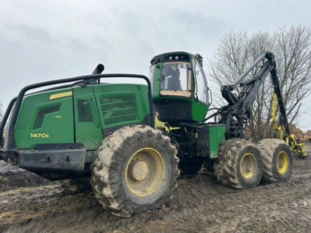 John Deere 1470E - Harvester: picture 1 John Deere 1470E - Harvester: picture 1