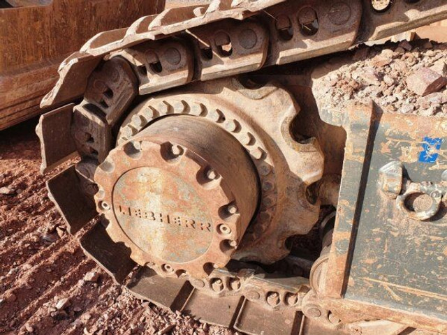 Crawler excavator Liebherr R 984C HD (125t): picture 11