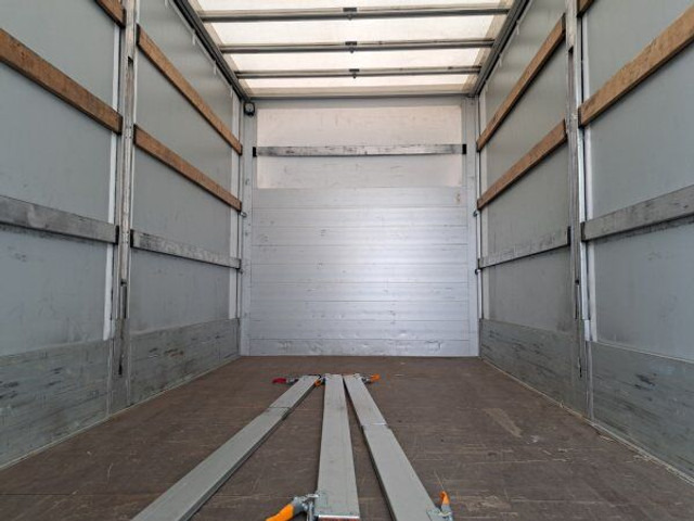 MAN TGL 8.220 (7.5t na 5.8m) air luft miachy - Curtain side truck: picture 5 MAN TGL 8.220 (7.5t na 5.8m) air luft miachy - Curtain side truck: picture 5