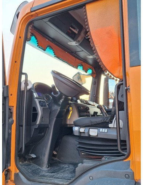 Dropside/ Flatbed truck, Crane truck MAN TGS 26.440: picture 15