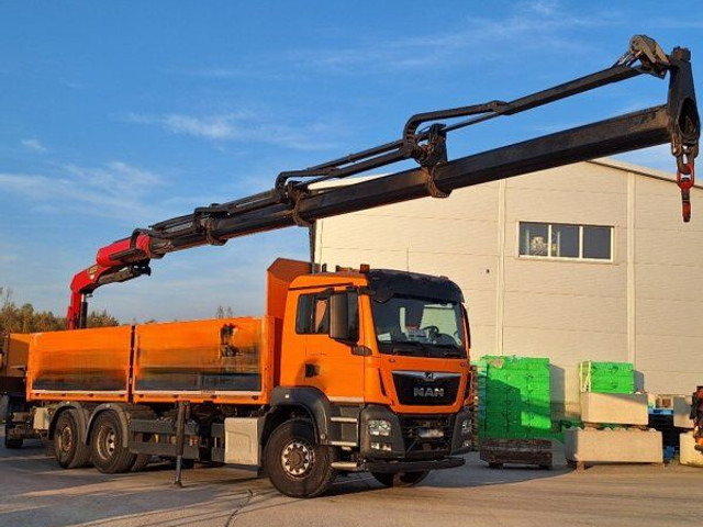 MAN TGS 26.440 - Dropside/ Flatbed truck, Crane truck: picture 2 MAN TGS 26.440 - Dropside/ Flatbed truck, Crane truck: picture 2