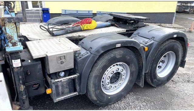 Tractor unit MAN 6x2 TGA 26.360 +17m HMF: picture 13
